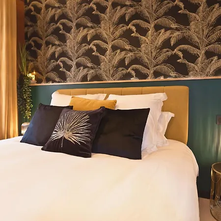 Apartment Avec Jacuzzi - Le Boudoir De La Loire *