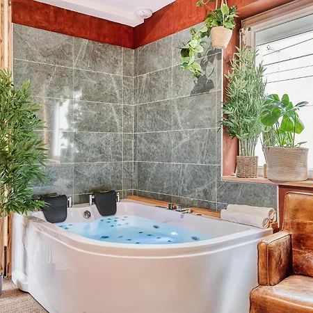 Avec Jacuzzi - Le Boudoir De La Loire * Chalonnes-sur-Loire